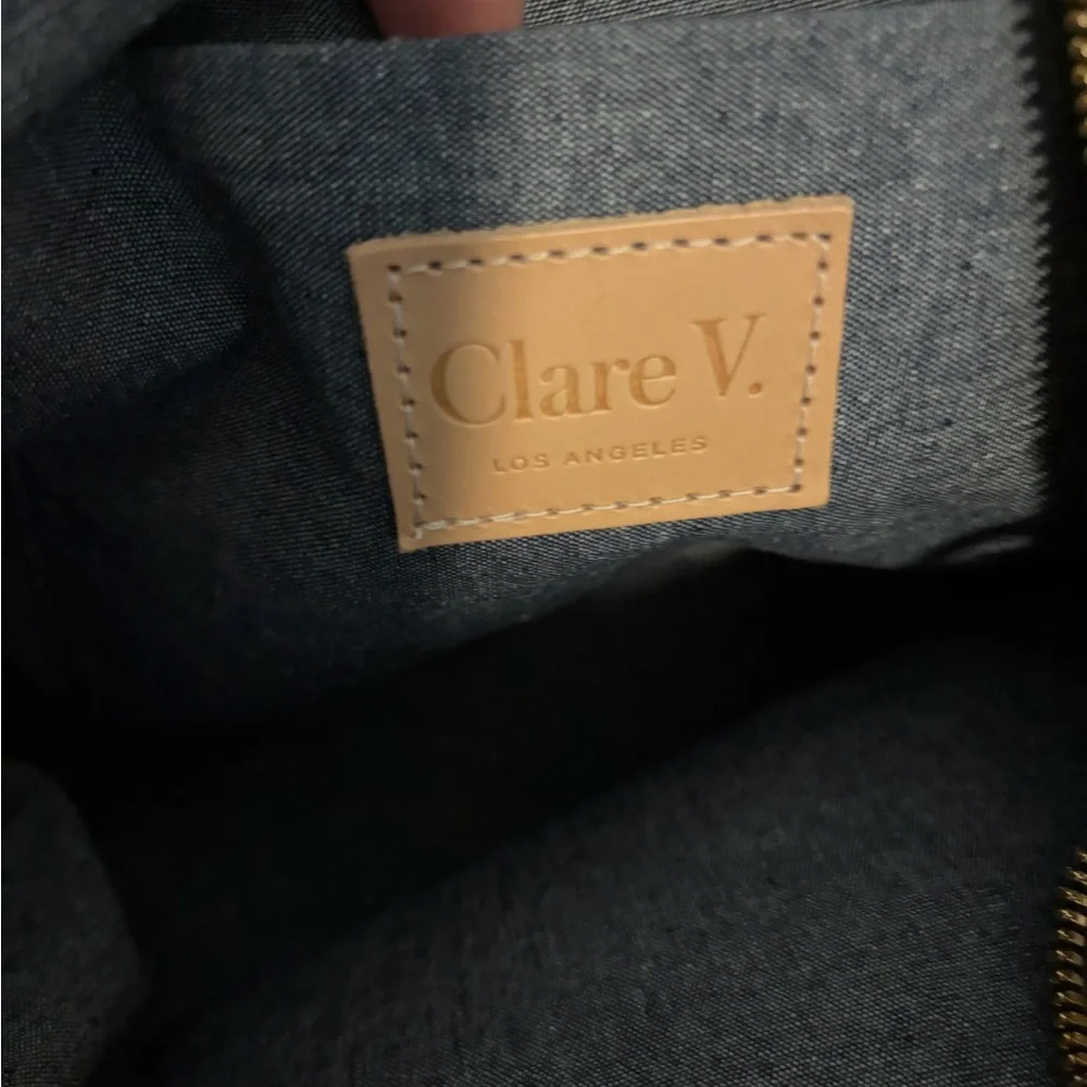 Clare V. Chic Tan Leather Hobo Bag-Moyen Messenger Bag - Picture 10 of 10